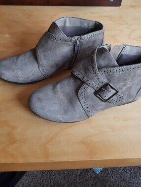 Cute Ankle Boots In Great Condition